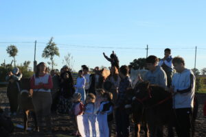 desfile-patrio-comunidad-hipico-la-esperanza